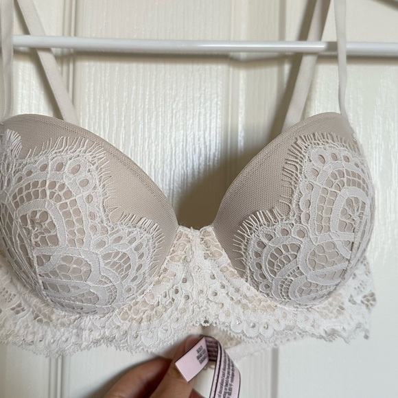 VICTORIA’S SECRET: DREAM ANGELS BRA - SIZE 32C - Picture 4 of 6